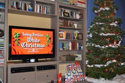 Christmas traditions with tree for a dreamy white christmas
