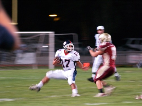 Photography Shooting a football game cn19