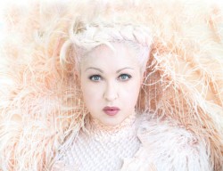 Cyndi Lauper Exemplifies Self-confidence for Women
